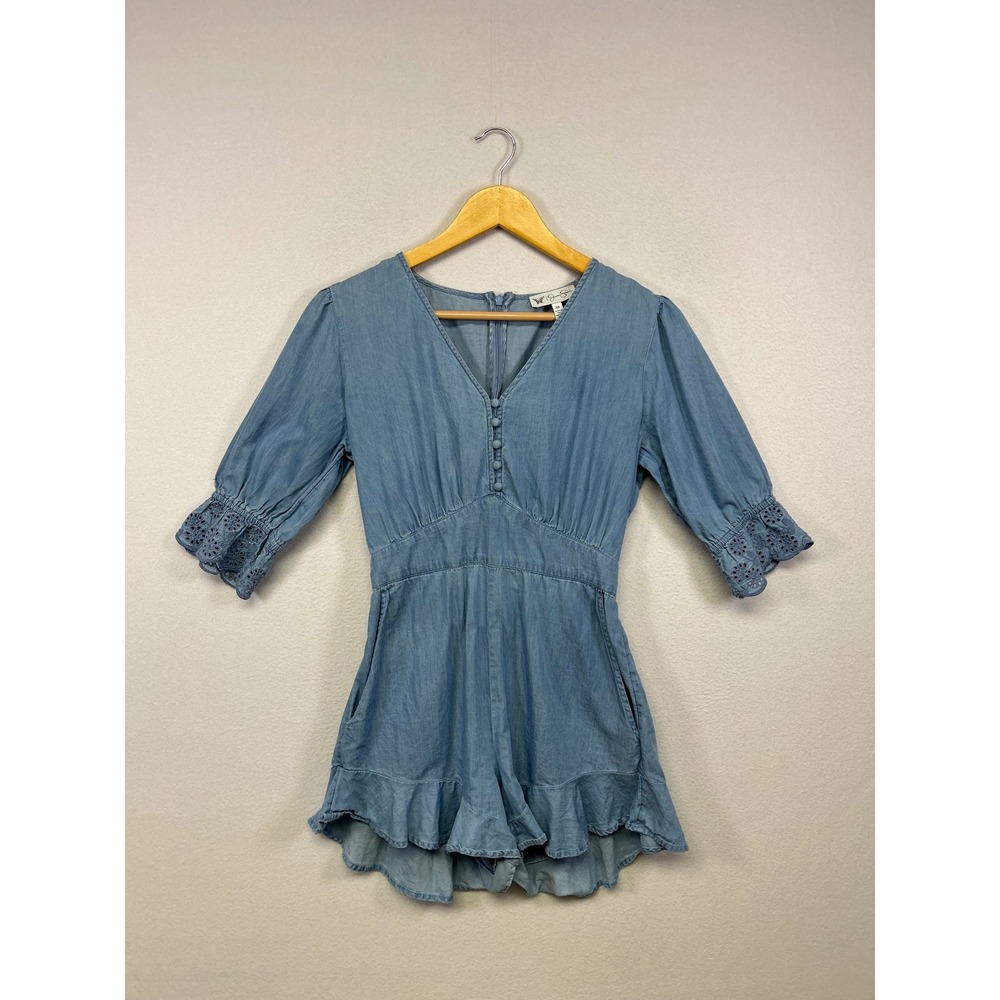 Coastal Cottagecore Jessica Simpson Womens XS Blue Chambray Eyelet Ruffle Romper